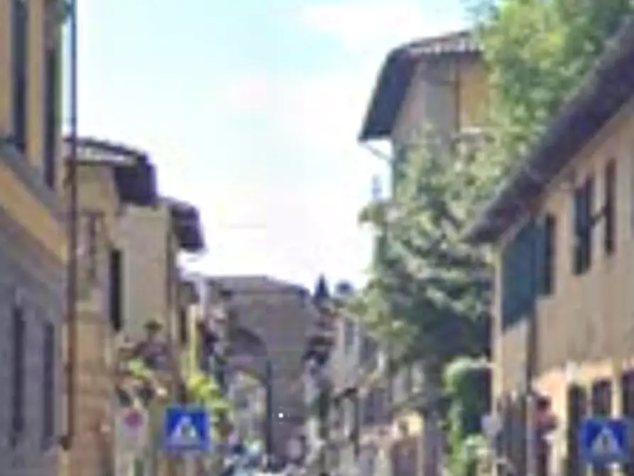 Immagine 10 di Negozio in vendita  in Via Serragli a Firenze