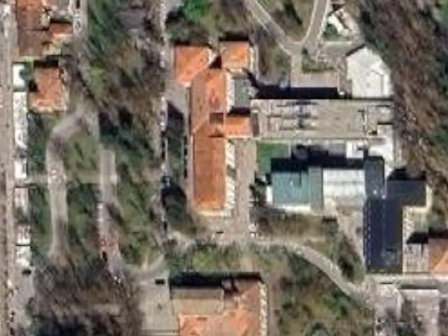 Immagine 19 di Appartamento in vendita  in Via Giardini a Pavullo Nel Frignano