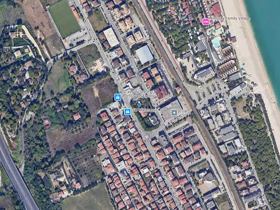 Immagine 12 di Garage in vendita  in Via Ungheria a Porto Sant'elpidio