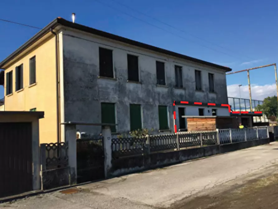 Immagine 2 di Appartamento in vendita  in via Eritrea a Pordenone