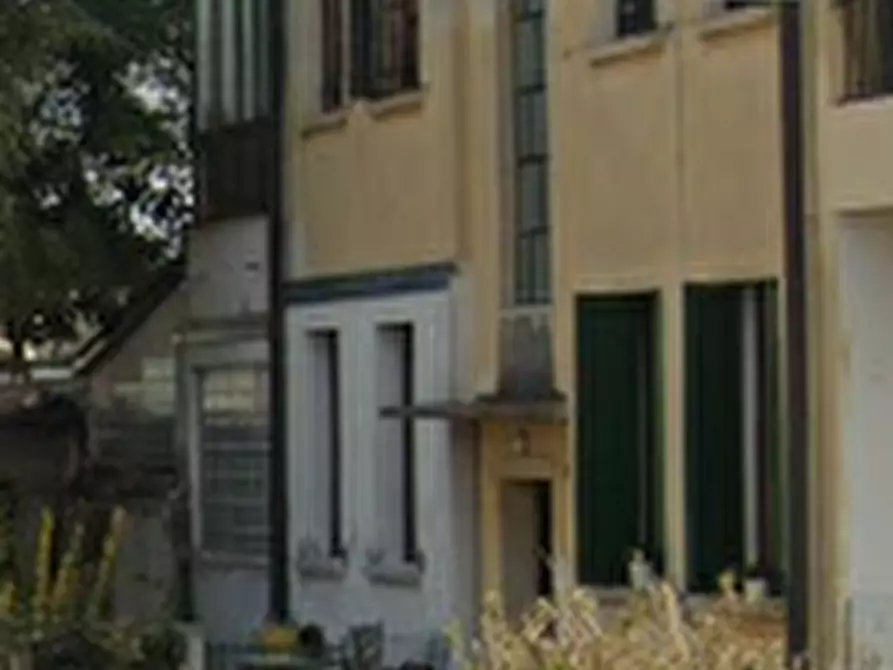 Immagine 3 di Appartamento in vendita  in via Eritrea a Pordenone