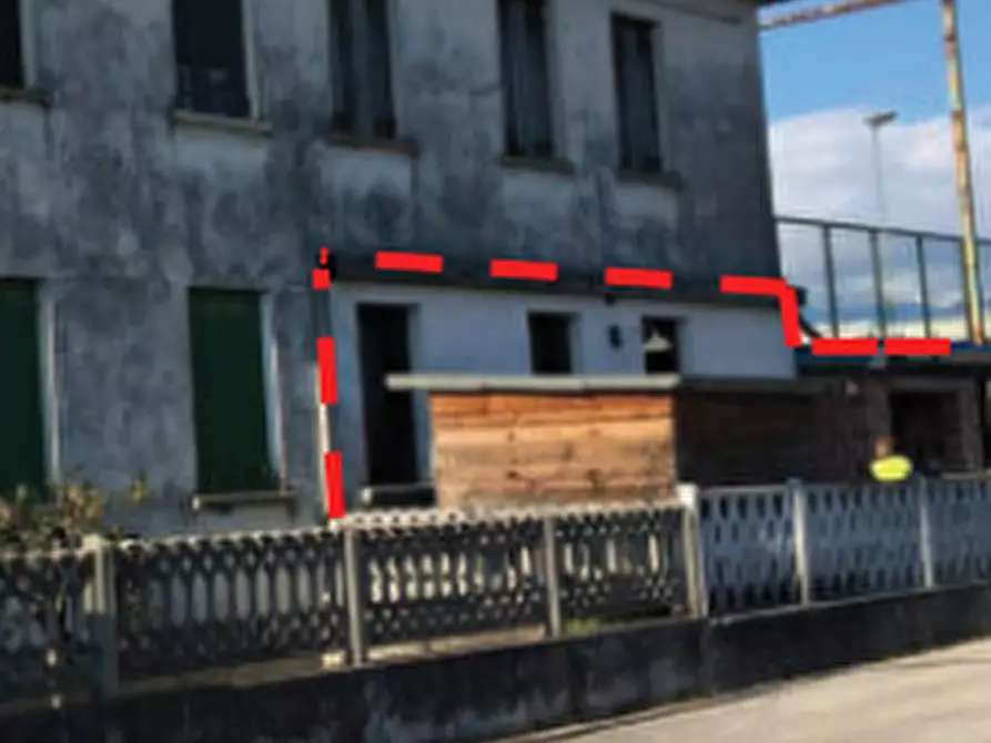 Immagine 9 di Appartamento in vendita  in via Eritrea a Pordenone