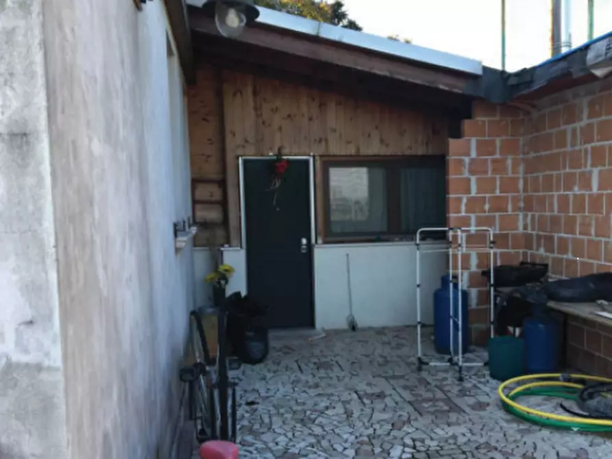 Immagine 13 di Appartamento in vendita  in via Eritrea a Pordenone