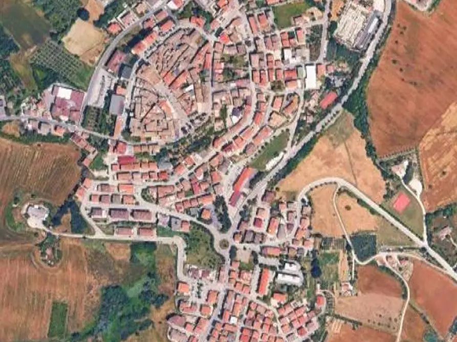 Immagine 16 di Appartamento in vendita  in Via Ugo Foscolo a Monte Urano
