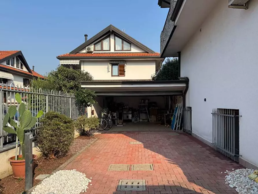 Immagine 8 di Villetta a schiera in vendita  in Via Pisa a Marnate