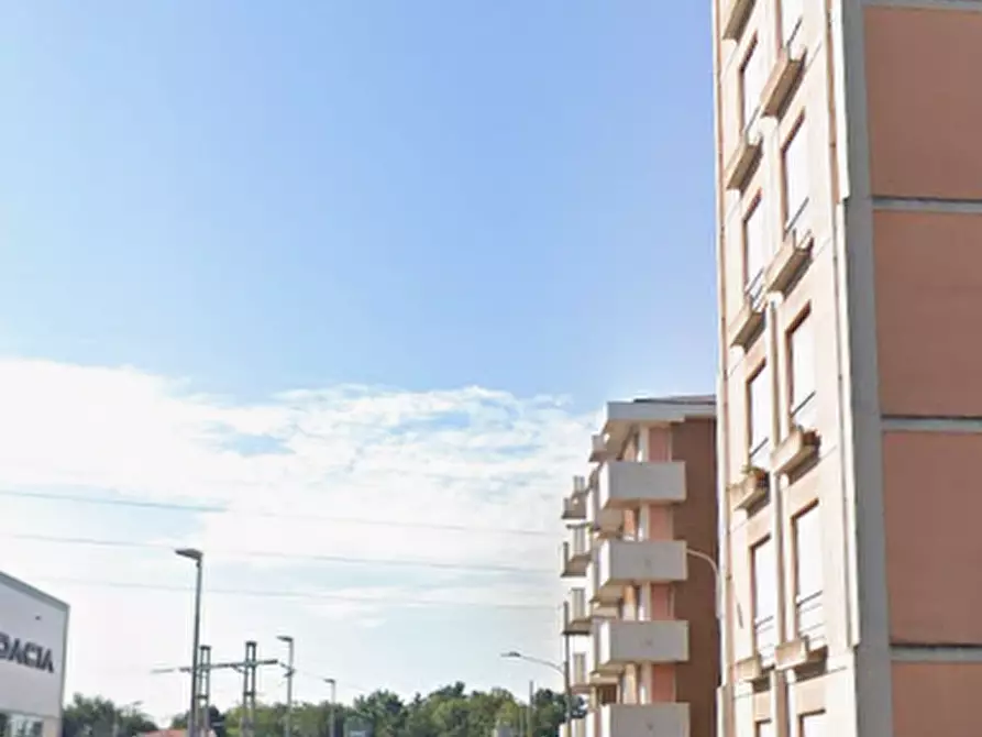 Immagine 11 di Appartamento in vendita  in Via Firenze a Castellanza