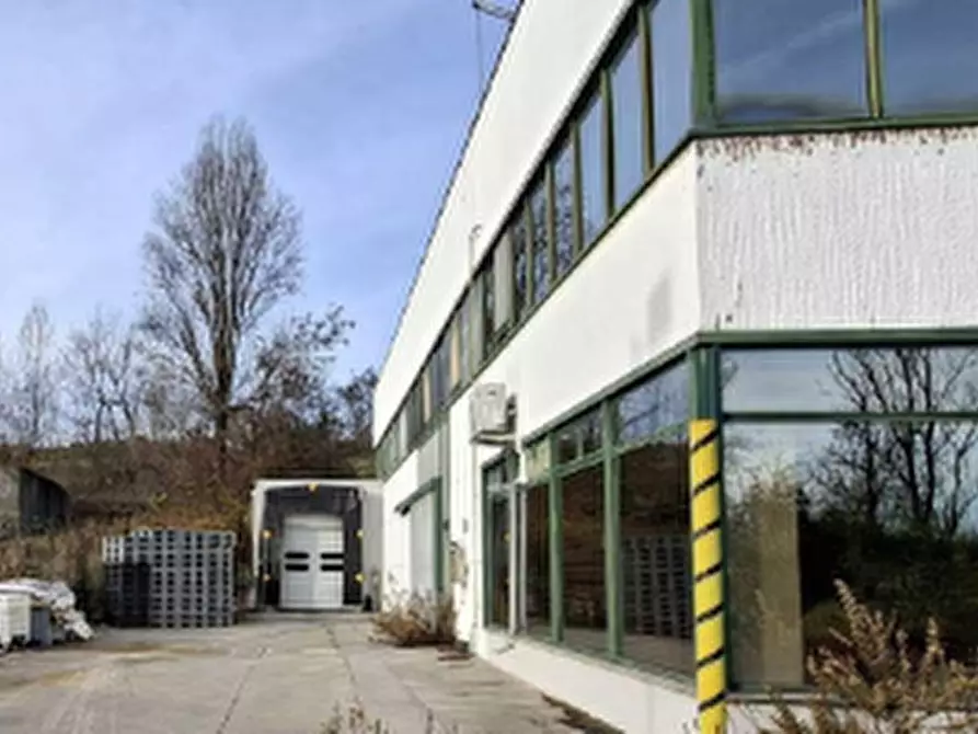 Immagine 4 di Capannone industriale in vendita  in via Cascinapiano a Langhirano