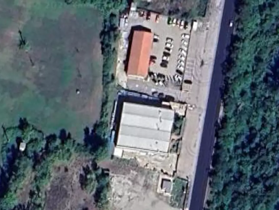 Immagine 10 di Capannone industriale in vendita  in via Cascinapiano a Langhirano