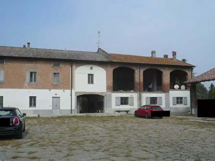 Immagine 2 di Rustico / casale in vendita  in Via Mezzanone a Caselle Landi