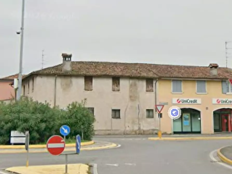 Immagine 15 di Negozio in vendita  in Località Ghedi a Ghedi