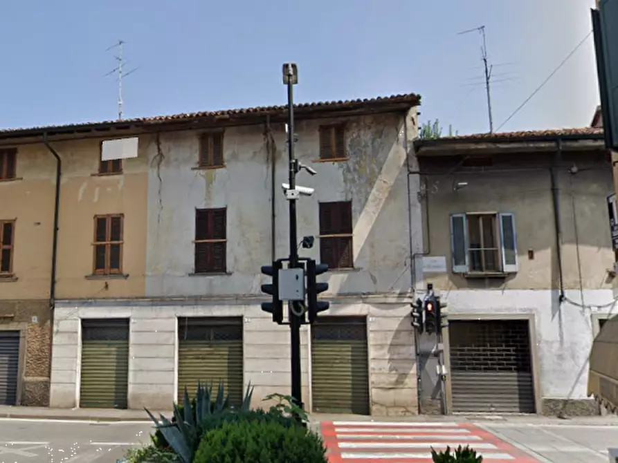 Immagine 14 di Negozio in vendita  in Largo Garibaldi a Coccaglio