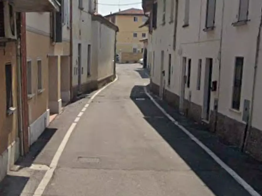 Immagine 15 di Negozio in vendita  in Largo Garibaldi a Coccaglio