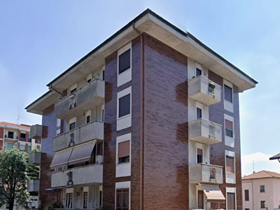 Immagine 1 di Appartamento in vendita  in Via Padre Vismara a Garbagnate Milanese