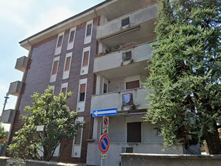 Immagine 7 di Appartamento in vendita  in Via Padre Vismara a Garbagnate Milanese