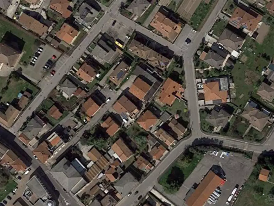 Immagine 12 di Negozio in vendita  in via Volta a Campagna Lupia