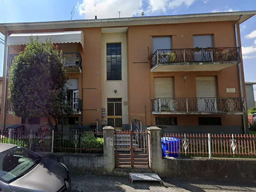 Immagine 2 di Appartamento in vendita  in Via Parmigianino a Medesano