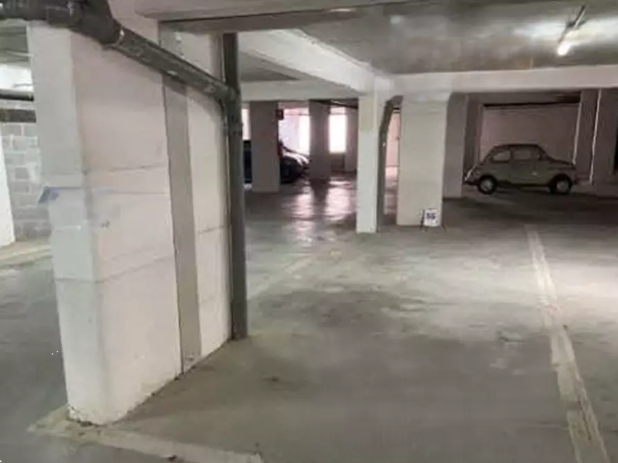 Immagine 1 di Posto auto in vendita  in Via Monte Terminillo a L'aquila