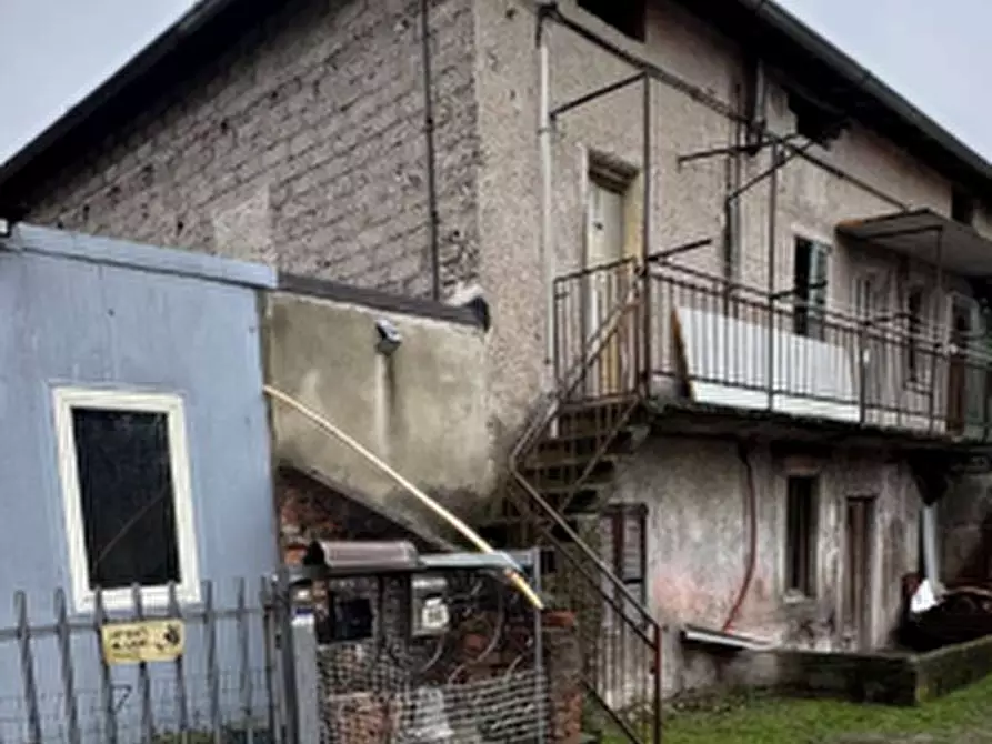 Immagine 1 di Magazzino in vendita  in Via Francesco Nullo a Seriate