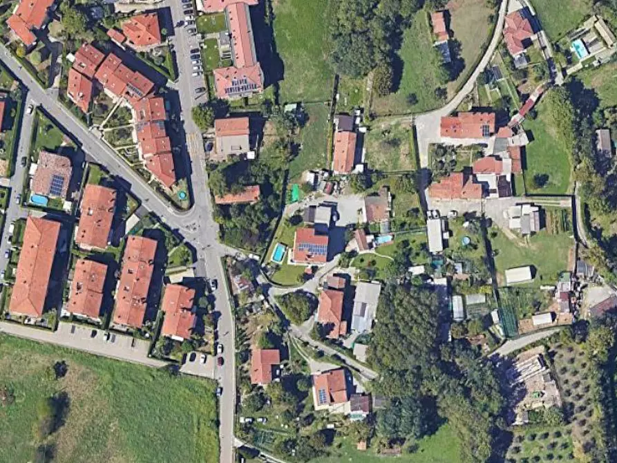 Immagine 17 di Magazzino in vendita  in Via Francesco Nullo a Seriate