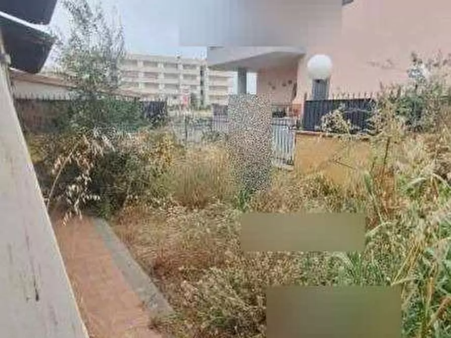 Immagine 5 di Casa indipendente in vendita  in Via Borghesiana a Roma