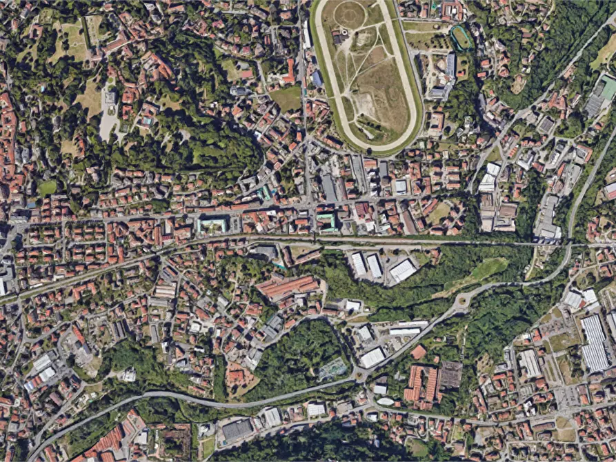 Immagine 2 di Appartamento in vendita  in Via Valganna a Varese