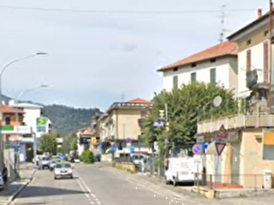 Immagine 7 di Appartamento in vendita  in Via Valganna a Varese