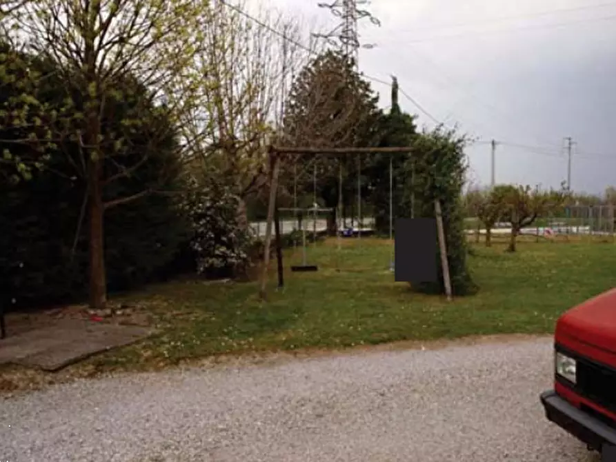 Immagine 6 di Porzione di casa in vendita  in Via Vallonto II a Fontanelle