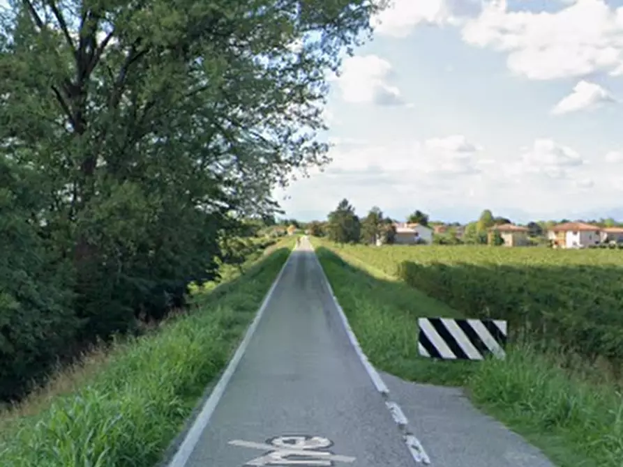 Immagine 13 di Rustico / casale in vendita  in Via Argine a Ponte Di Piave