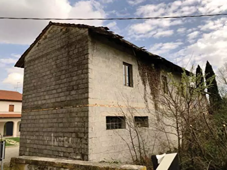 Immagine 5 di Magazzino in vendita  in Via Vallonto II a Fontanelle