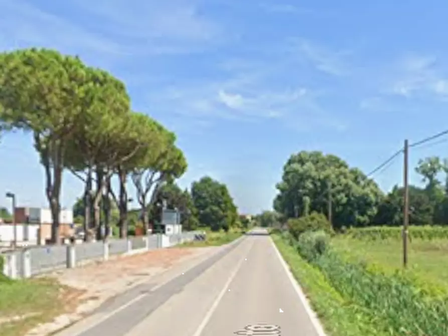 Immagine 9 di Magazzino in vendita  in Via Vallonto II a Fontanelle