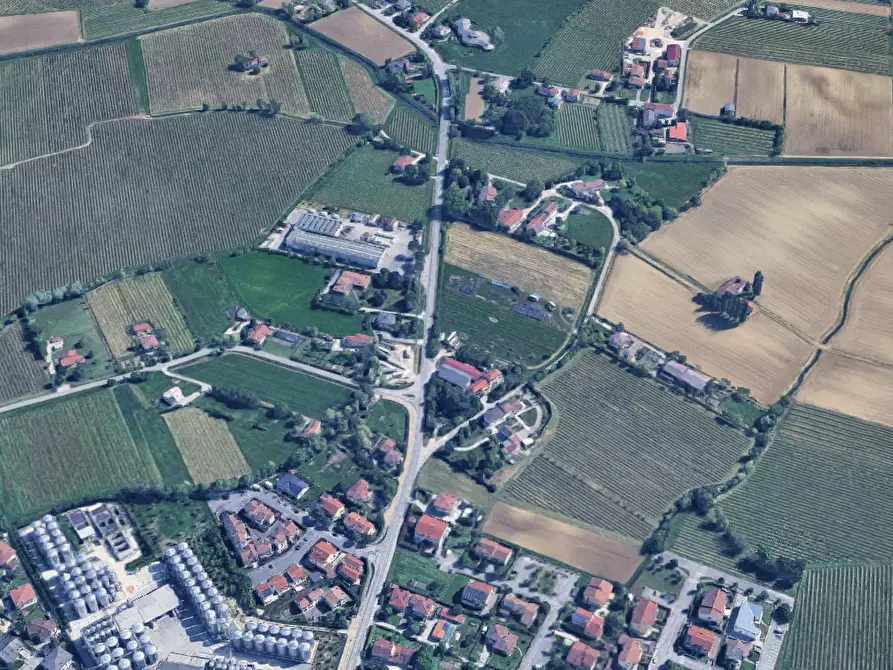 Immagine 14 di Magazzino in vendita  in Via Vallonto II a Fontanelle