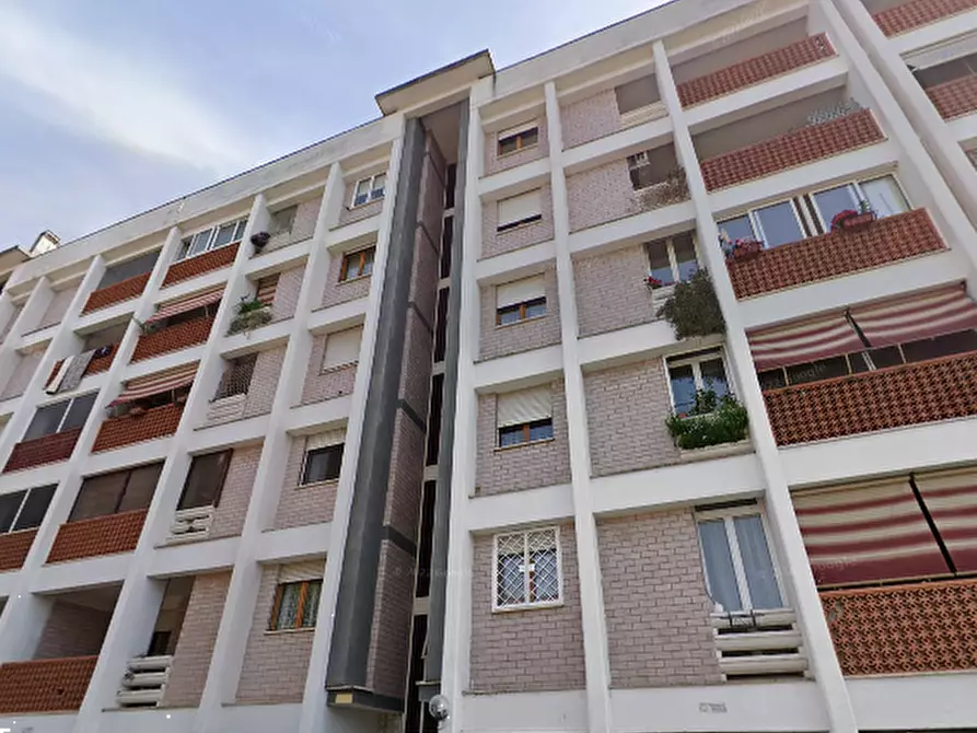 Immagine 14 di Appartamento in vendita  in Via Orazio a Tivoli