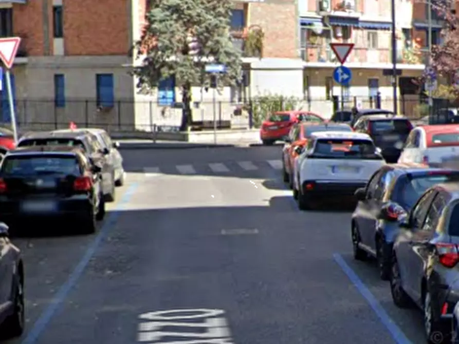 Immagine 11 di Garage in vendita  in Via del Molinazzo a Milano