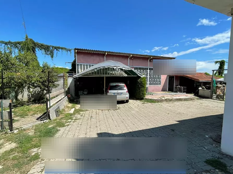 Immagine 6 di Stabile in vendita  in Via Villafranca Piemonte a Faule