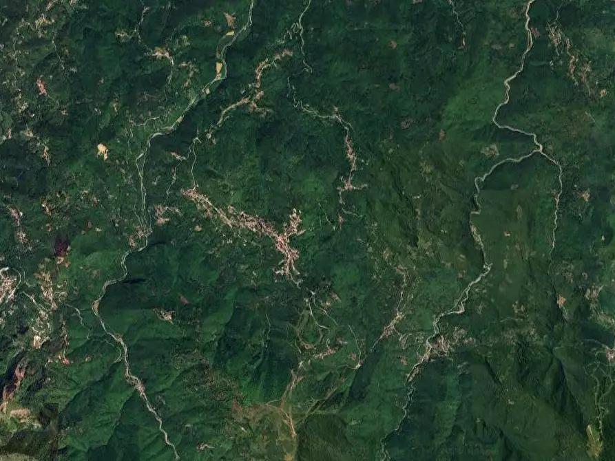 Immagine 6 di Appartamento in vendita  in Località San Giacomo a Roburent