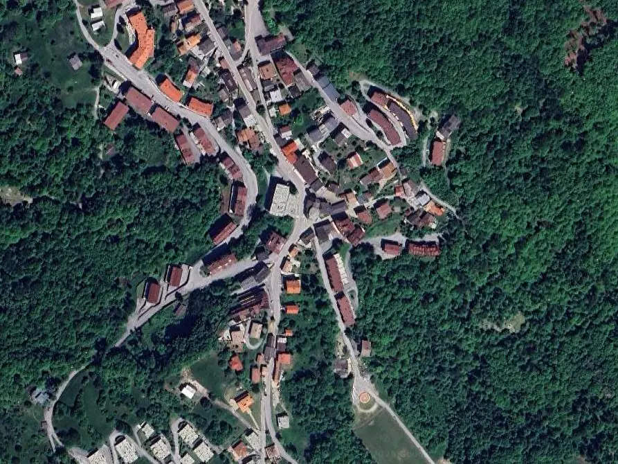Immagine 2 di Appartamento in vendita  in Località San Giacomo a Roburent