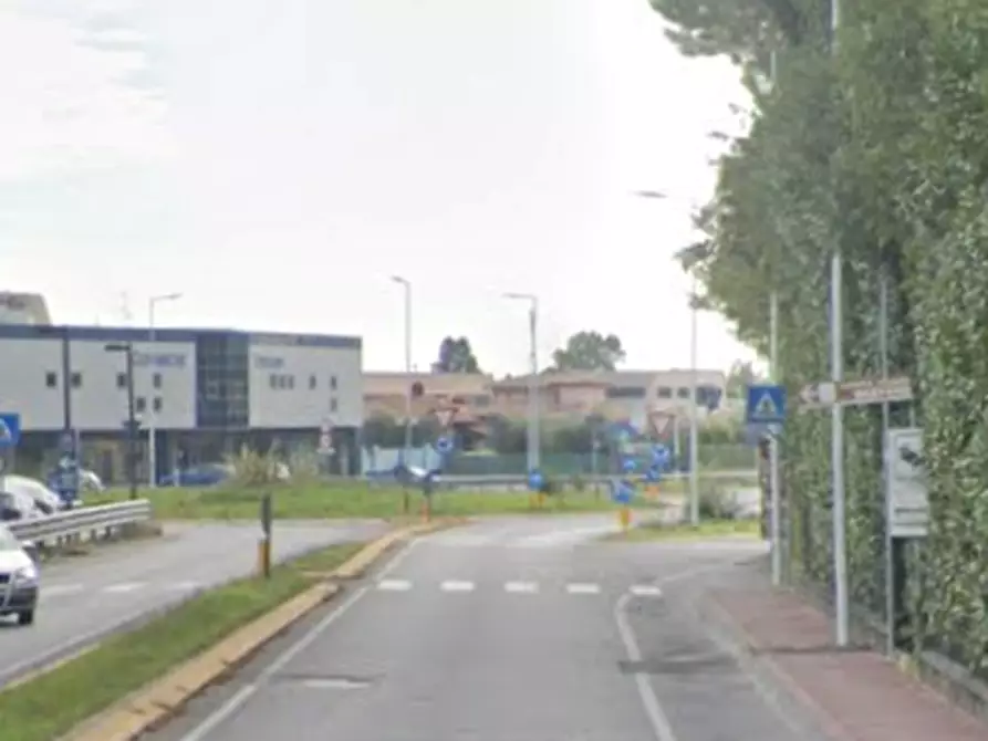 Immagine 9 di Capannone industriale in vendita  in Via Nazionale a Puegnago Sul Garda