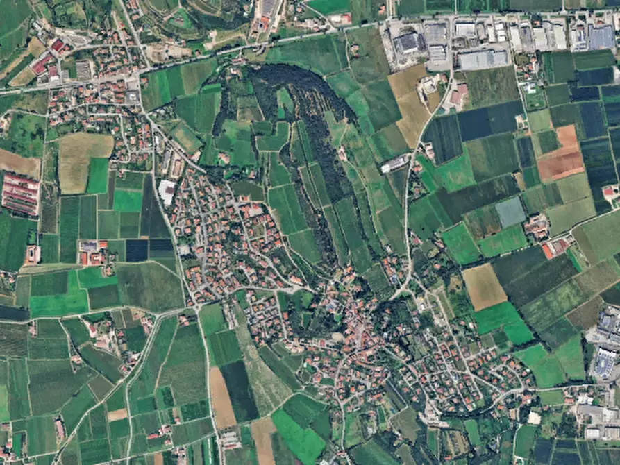 Immagine 24 di Casa indipendente in vendita  in Via della Chiesa  a Luino