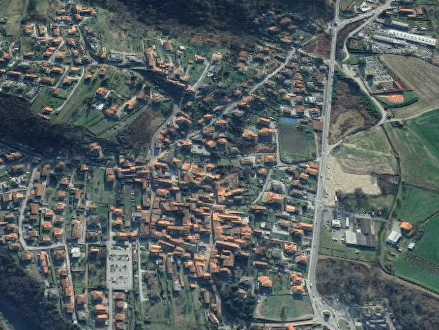 Immagine 8 di Casa indipendente in vendita  in Via della Chiesa  a Luino