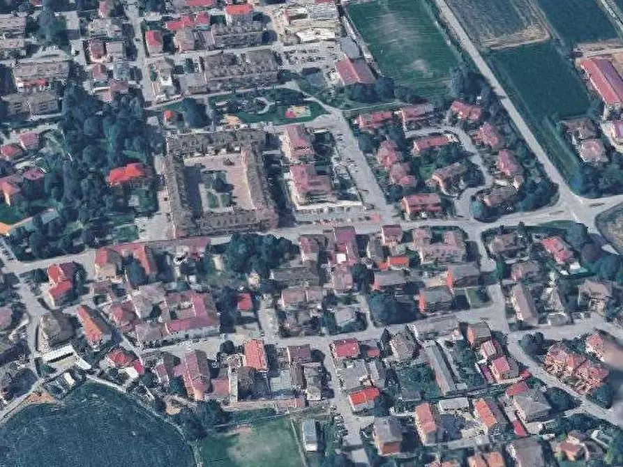 Immagine 11 di Appartamento in vendita  in Via Piazza Fratelli Cattaneo a San Zenone Al Lambro