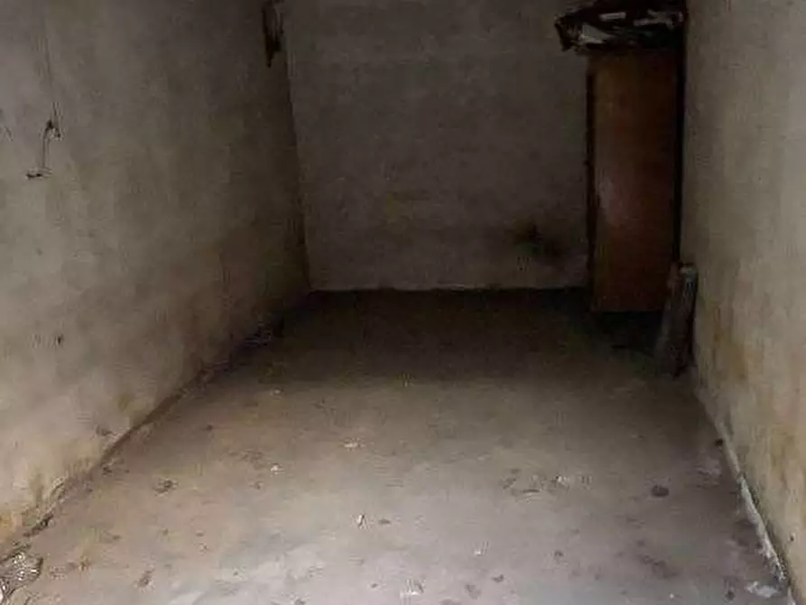 Immagine 3 di Garage in vendita  in Via Ponchielli a Cologno Monzese