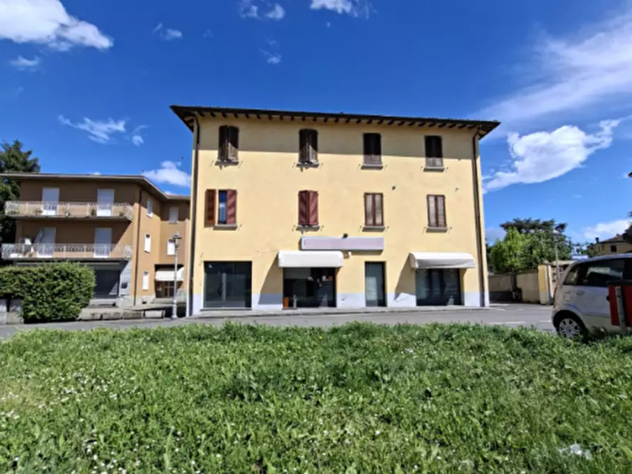 Immagine 1 di Negozio in vendita  in via Vittorio Emanuele II a Sala Baganza