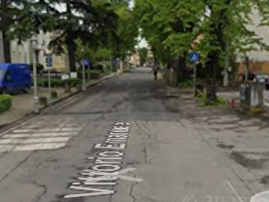Immagine 3 di Negozio in vendita  in via Vittorio Emanuele II a Sala Baganza