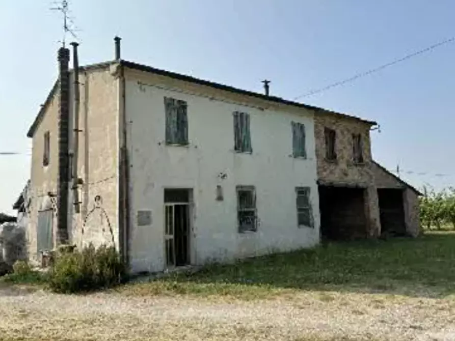 Immagine 1 di Casa indipendente in vendita  in Via Sinistra Canale Inferiore a Bagnacavallo