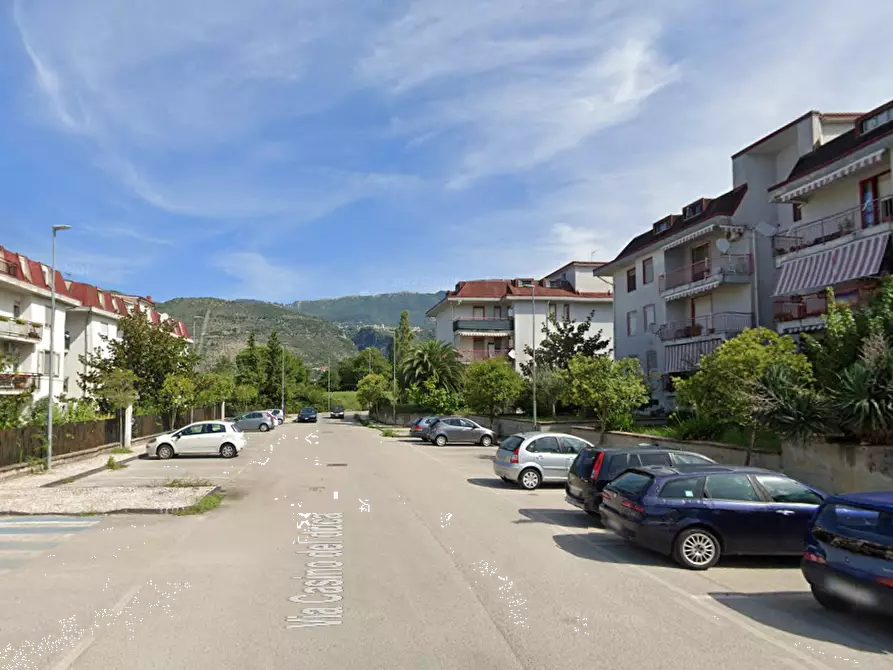 Immagine 3 di Magazzino in vendita  in Via Casino del Duca a Piedimonte Matese