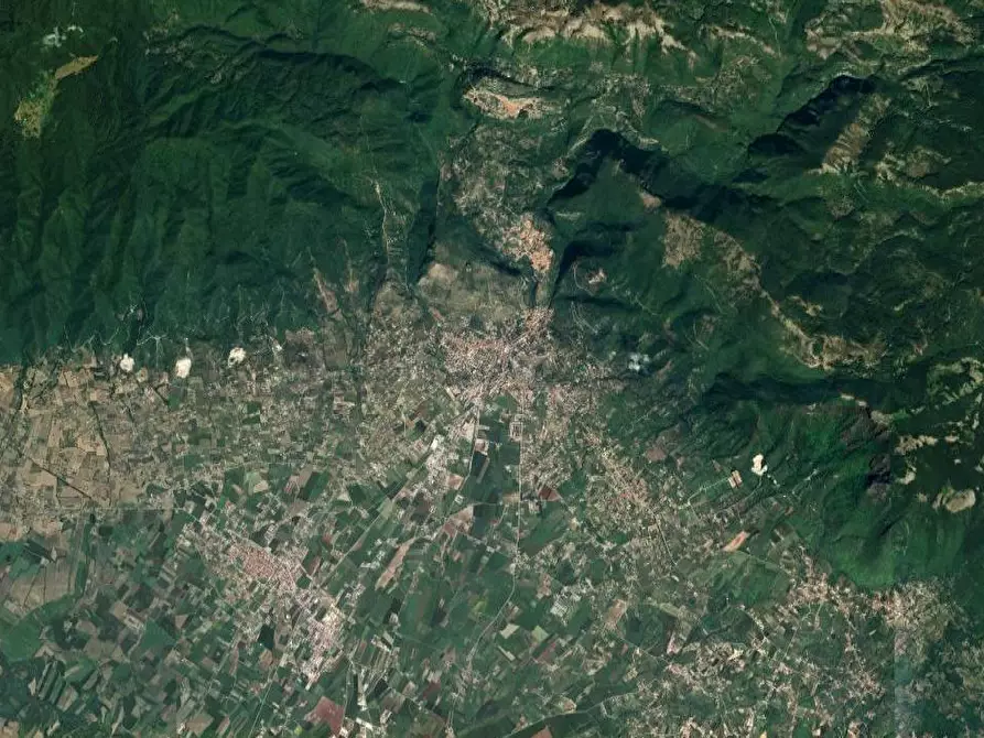 Immagine 6 di Magazzino in vendita  in Via Casino del Duca a Piedimonte Matese
