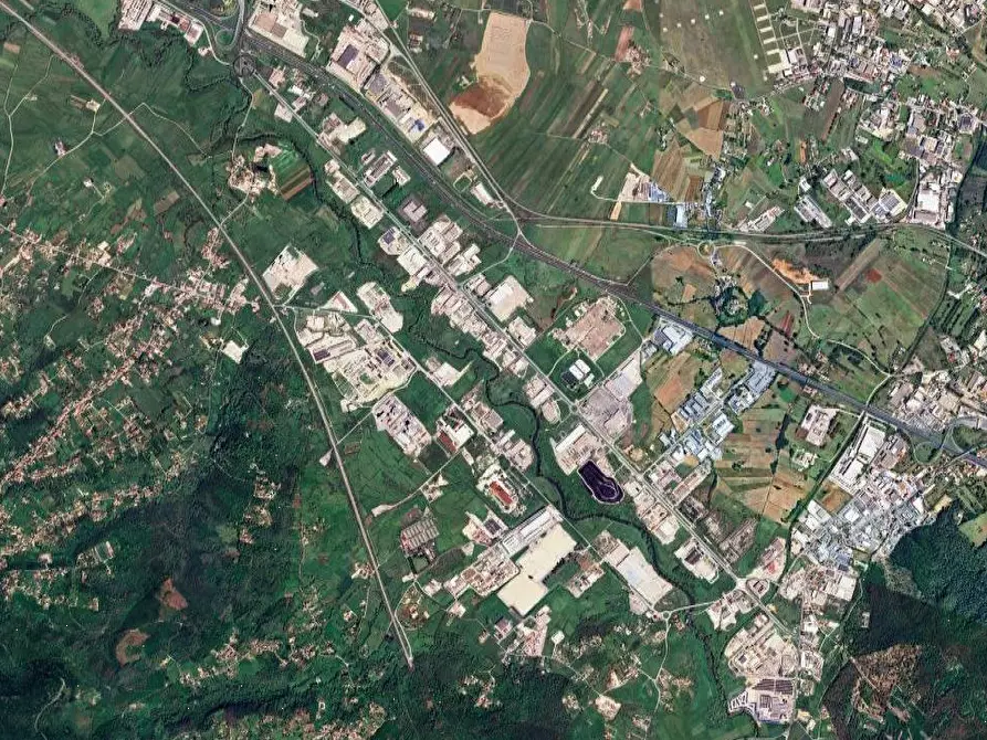 Immagine 12 di Terreno agricolo in vendita  in V. Armando Vona a Frosinone