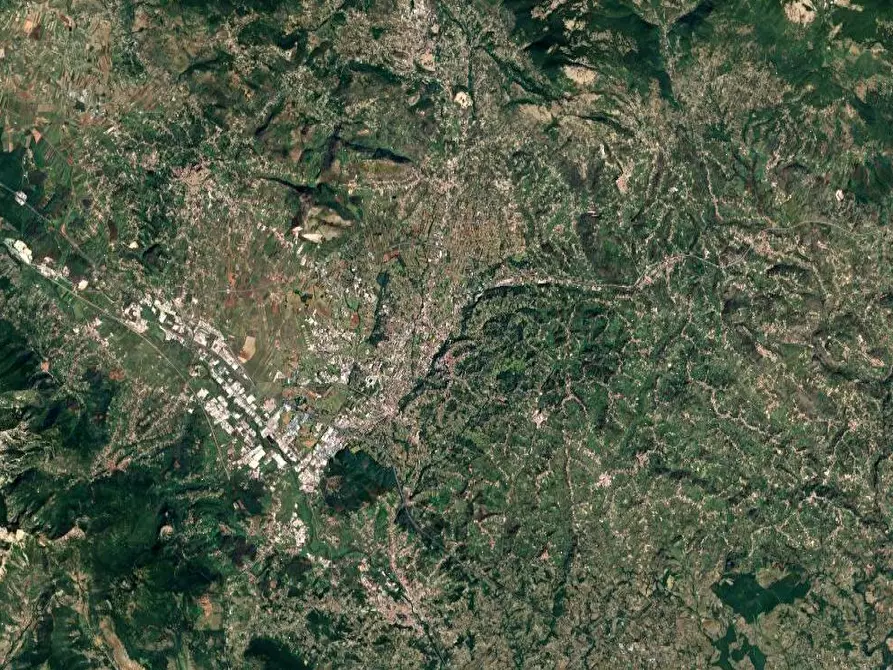 Immagine 6 di Terreno edificabile in vendita  in Via Colle Iannini a Frosinone