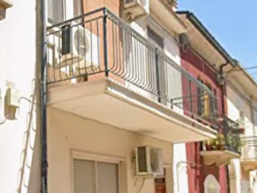Immagine 6 di Porzione di casa in vendita  in Via Alba a Ururi