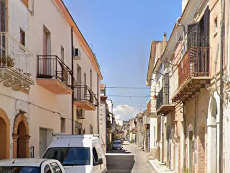 Immagine 12 di Porzione di casa in vendita  in Via Alba a Ururi